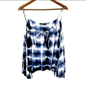 COLD SHOULDER FLOWY TOP